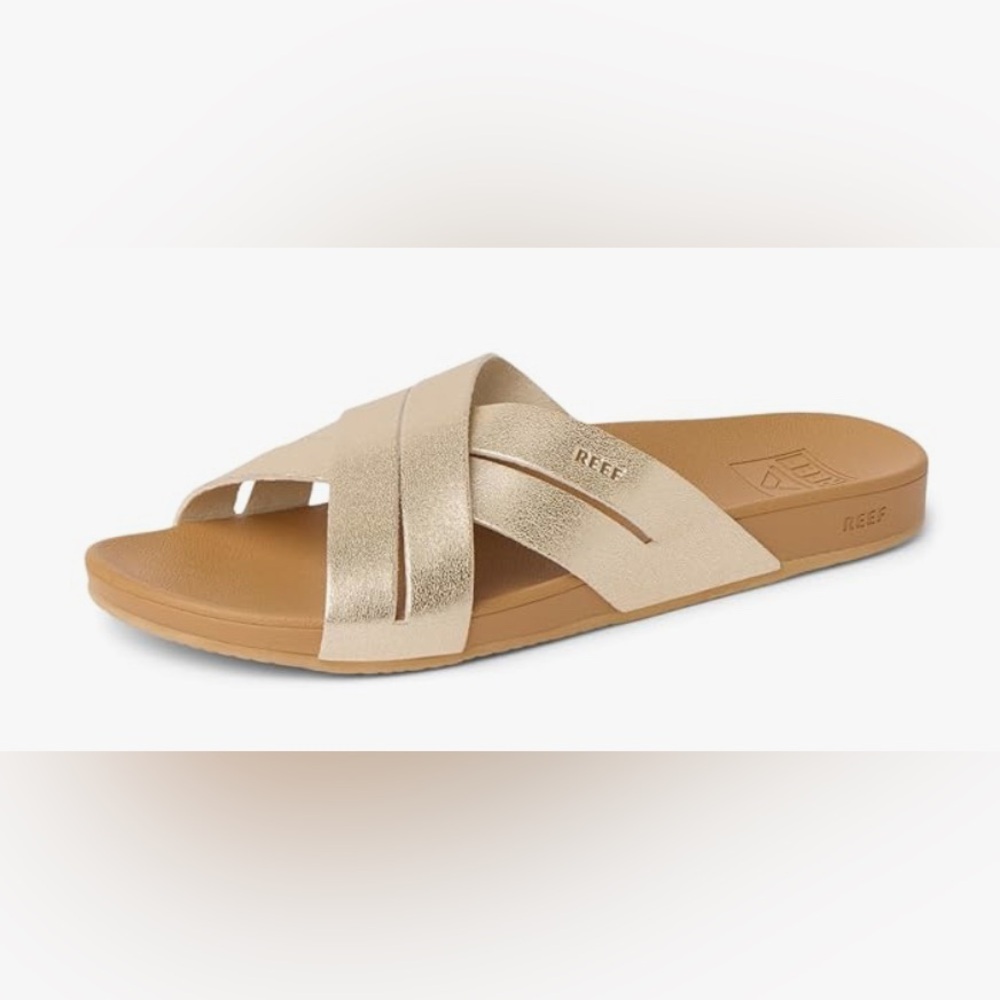 Like New sz 7 Reef Gold Sandals with Crossover Straps